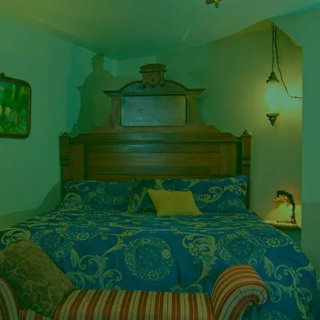Benton Place Inn Eureka Springs Room photo